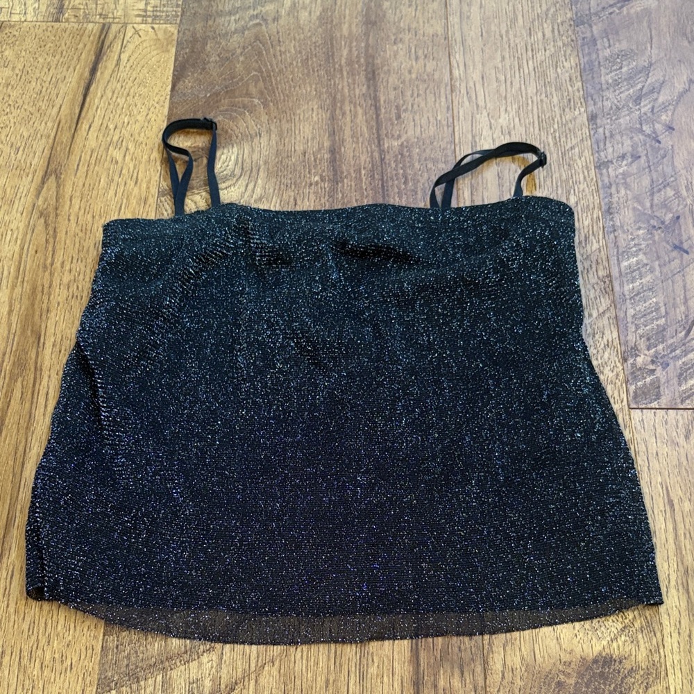 Un Deux Trois Junior’s Black Sparkle Top Size XL